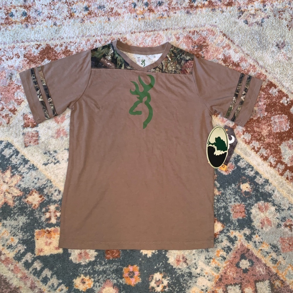 Browning Brown Camo Accent Short Sleeve Boys Tee NEW Size M